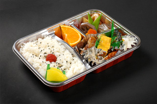 昼食弁当の例